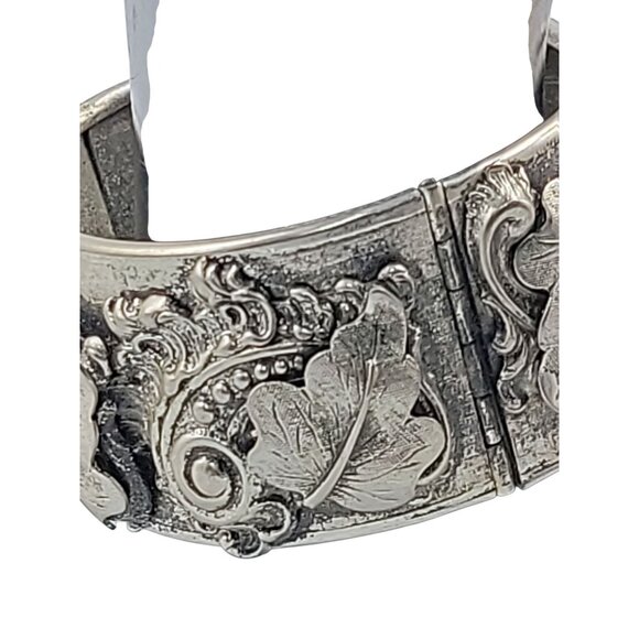 Victorian Revival Wide Hinged Bangle Bracelet Silver Tone Acanthus & Grape Leaf - Picture 10 of 10